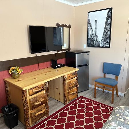 Pinecrest Motel Nipigon Eksteriør bilde
